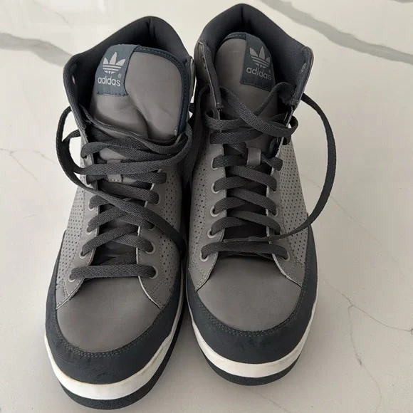Adidas Rod Laver Grey and White High-Top Sneakers 13